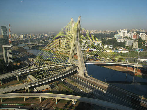 Puente Octavio Frias de Oliveira