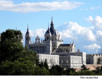 Lee más sobre el artículo Catedral de la Almudena en Madrid