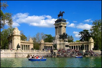 Lee más sobre el artículo Excursiones por Madrid – España