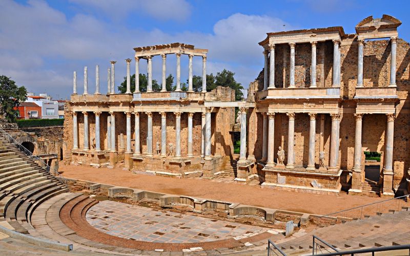 Lee más sobre el artículo El Teatro romano de Mérida en España
