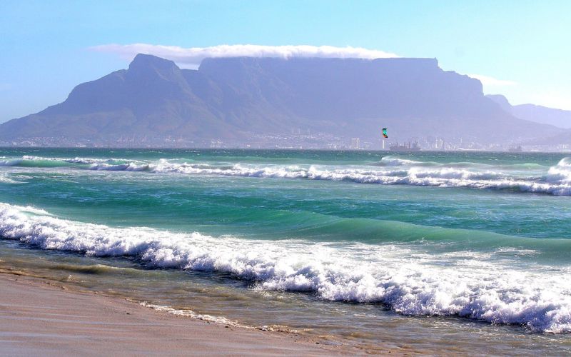 Lee más sobre el artículo La montaña de la Mesa en Sudáfrica