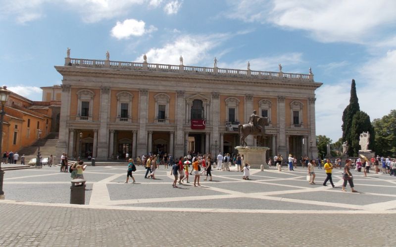 Lee más sobre el artículo La plaza del Campidoglio en Roma en Italia