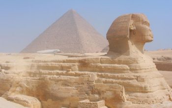 Lee más sobre el artículo Turismo en La Necrópolis de Guiza en El Cairo en Egipto