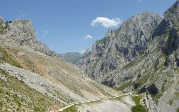 Lee más sobre el artículo 10 trekkings de montaña en España para hacer al menos una vez en tu vida