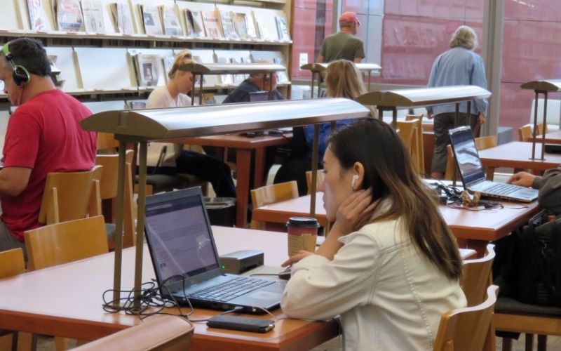 Lee más sobre el artículo Viajar con confianza: El poder del inglés en el turismo internacional