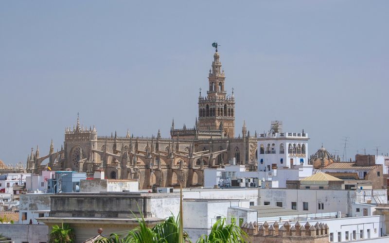 Lee más sobre el artículo Turismo en Sevilla: La belleza de esta ciudad andaluza
