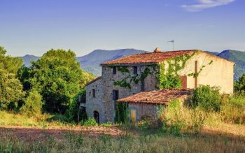 Lee más sobre el artículo ¿Cómo realizar una reforma en una casa rural? Guía completa de la mano de BricoValera