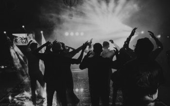 Lee más sobre el artículo Los 5 mejores lugares de España para salir de fiesta