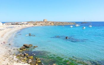 Lee más sobre el artículo Tabarca: La isla perfecta para desconectar en pleno Mediterráneo