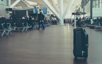 Lee más sobre el artículo Ventajas de alquilar un coche en tu destino desde el aeropuerto