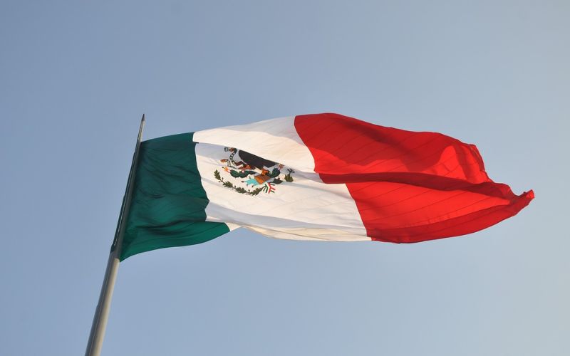 Lee más sobre el artículo Los mejores días para viajar para los mexicanos en 2025