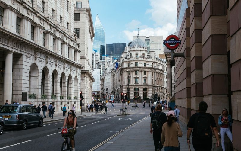 Lee más sobre el artículo ¿Cómo planificar un viaje al Reino Unido de manera eficiente?