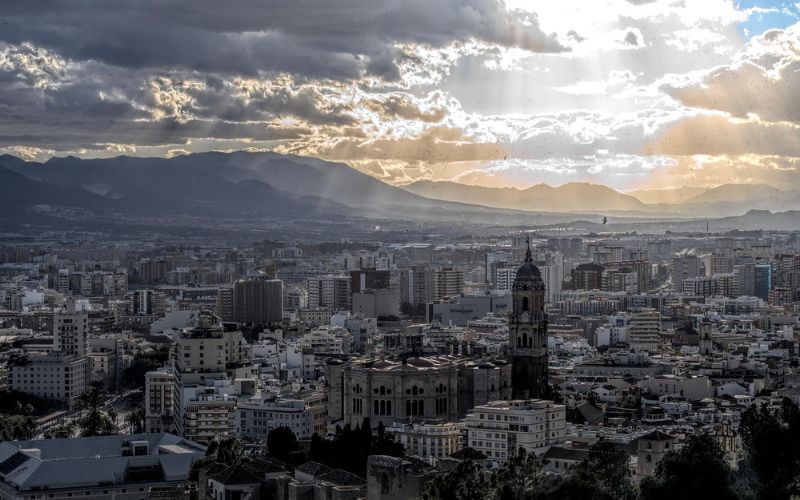 Lee más sobre el artículo Vacaciones en Málaga: Qué ver en la ciudad y qué hacer